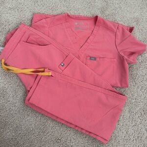 Figs Neon Pink Scrub Set